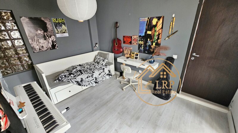 Mosilor, Traian, 3 camere, 90 mp, stradal, 3 boxe.