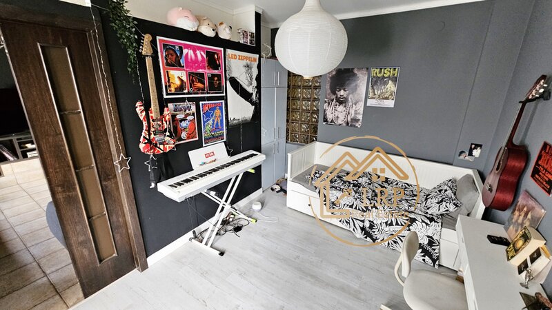 Mosilor, Traian, 3 camere, 90 mp, stradal, 3 boxe.