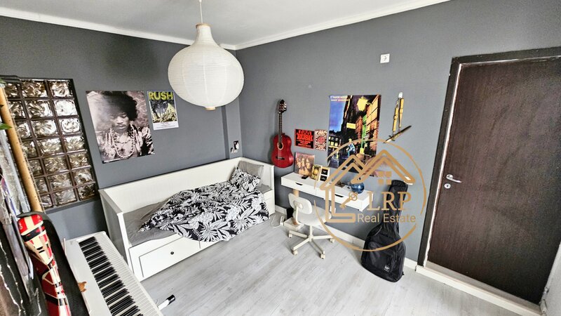 Mosilor, Traian, 3 camere, 90 mp, stradal, 3 boxe.